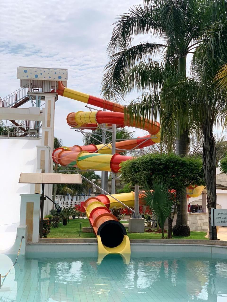 L'Acqua Diroma - Suites Confortaveis - Diversao Garantida - Piscina De Ondas Exclusiva กัลดัสโนวัส ภายนอก รูปภาพ